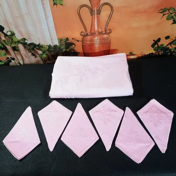EUC: Vintage Damask Linen Blush Pink Tablecloth & 6 Napkins Dinining Set - Picture 2 of 4